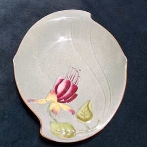 ROYAL WINTON England Dish Candy Nut Tray Trinket Handpainted Gold Bleeding Heart